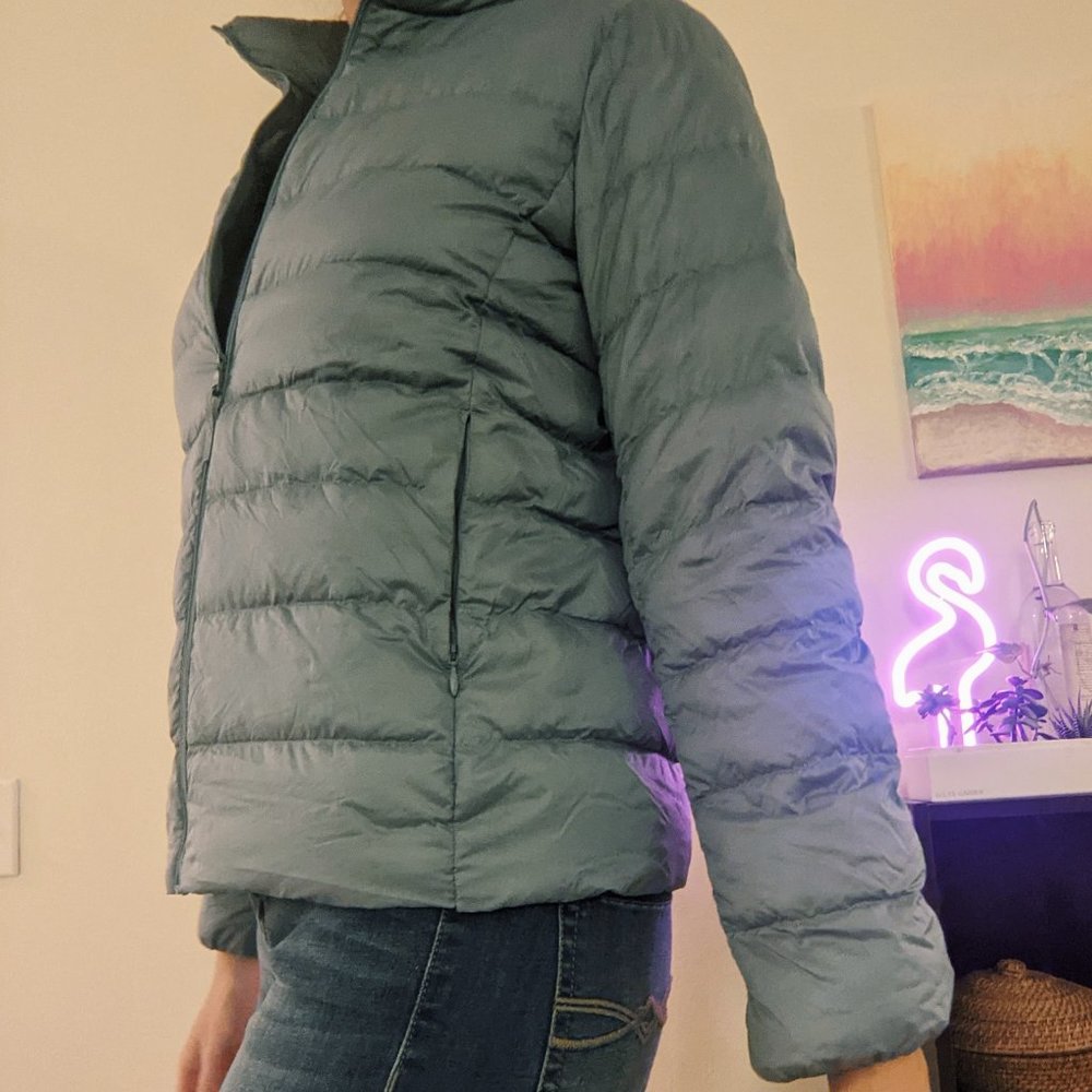 UNIQLO Women's Ultra Light Down Jacket